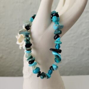 Gemstone Chips Bracelet 7" Beaded  Bohemian Silver Tone Clasp Western Cowgirl